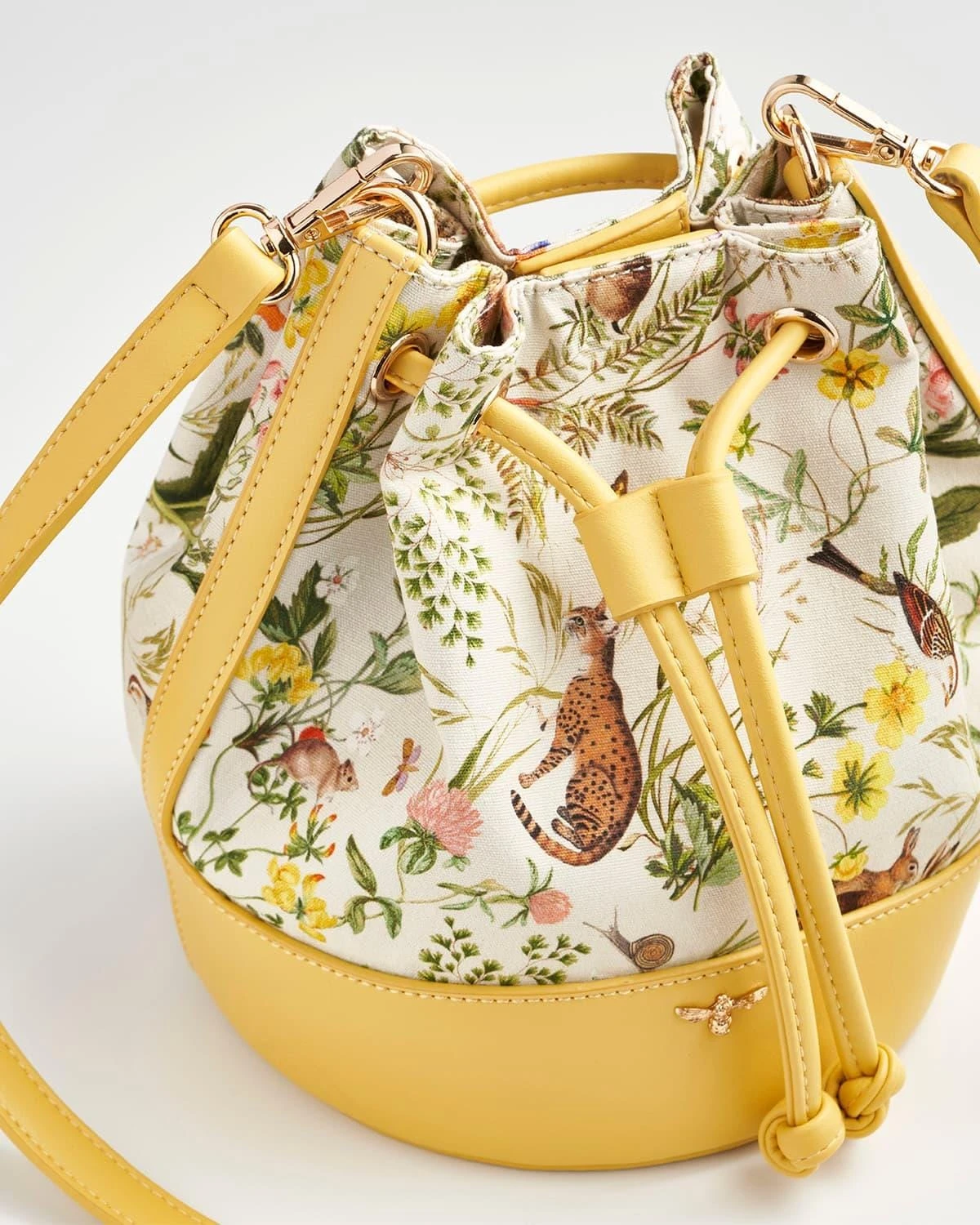 Meadow Creatures Bucket Bag - Yellow 5 Meadow Creatures Bucket Bag - Yellow - Image 5