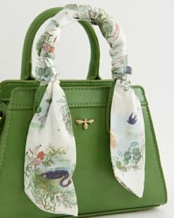 Mini Green Alice Tote 11 Mini Green Alice Tote -Jewellery Store mini green alice tote by fable england 40296572322036