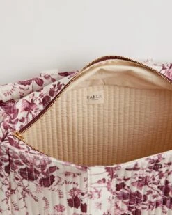 Rambling Rose Quilted Tote - Burgundy 10 Rambling Rose Quilted Tote - Burgundy -Jewellery Store rambling rose quilted tote burgundy by fable england 39937225326836