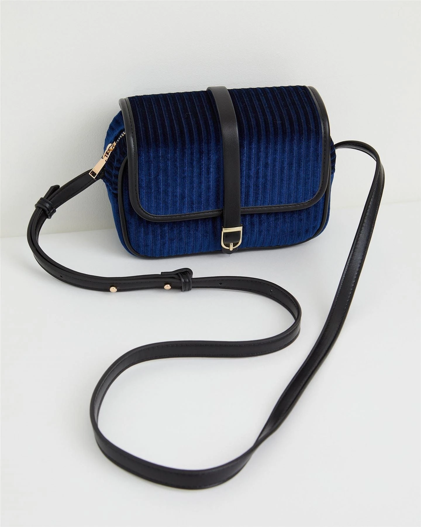 Vivianne Velvet Camera Bag - Sapphire Blue 1 Vivianne Velvet Camera Bag - Sapphire Blue